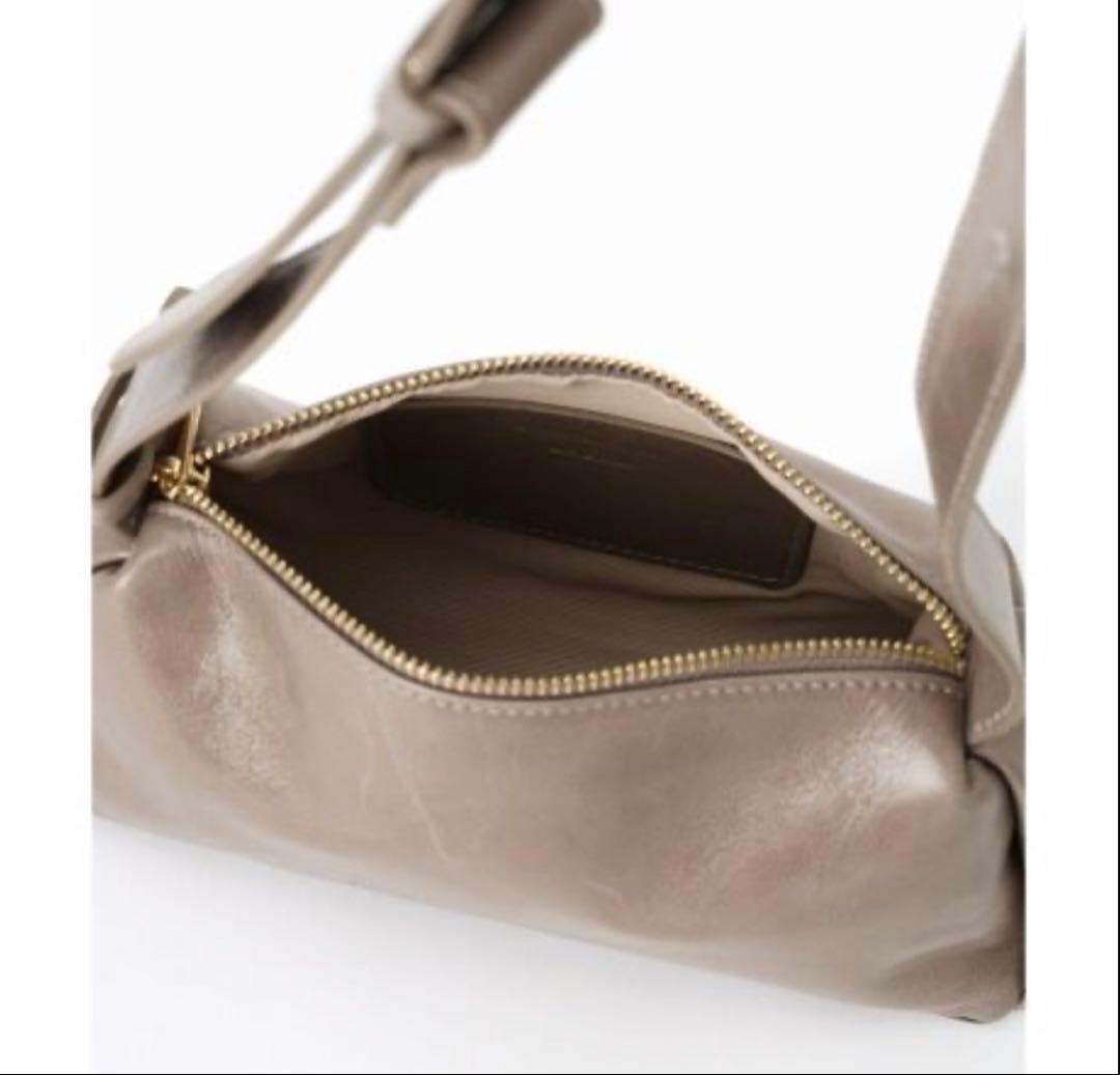 CHRISTIAN VILLA クリスチャンヴィラ ショルダートートバッグ