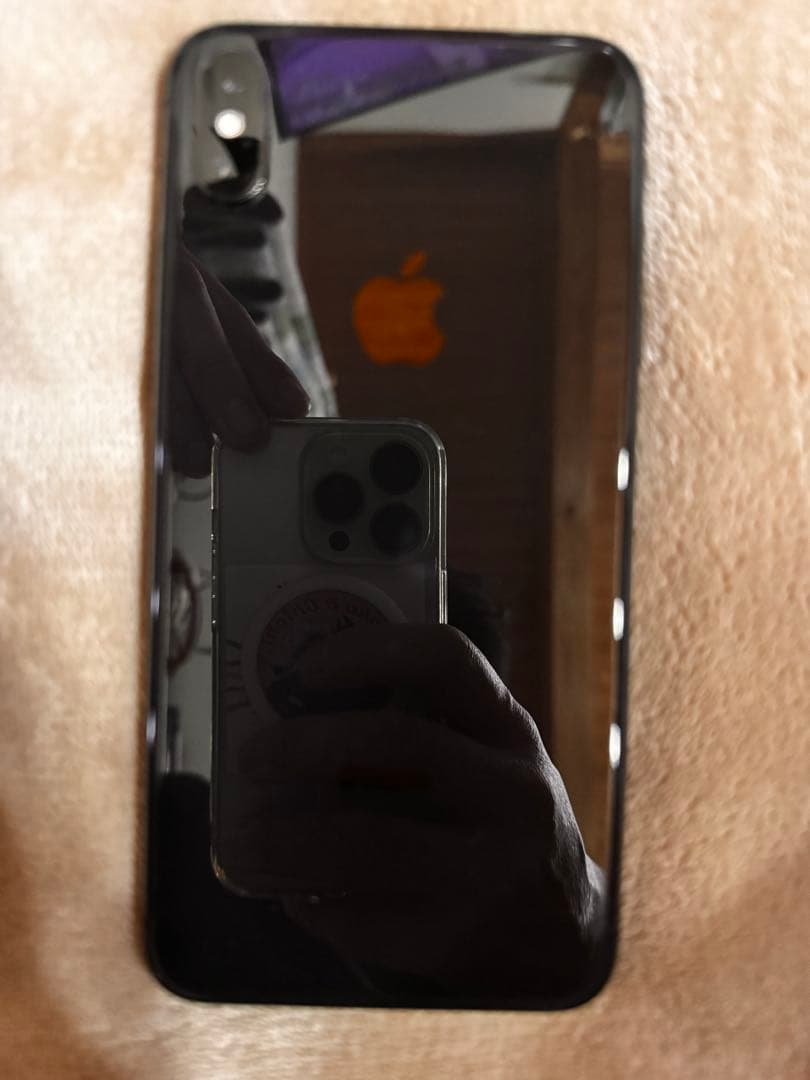 iPhoneXsmaxブラック SIMロックあり