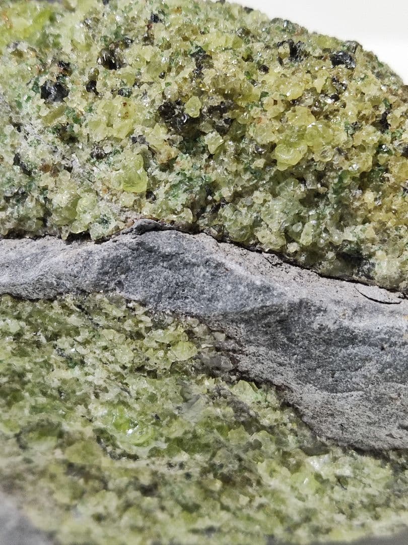 パワーストーン　天然石　原石　ペリドット　1197g　No.757