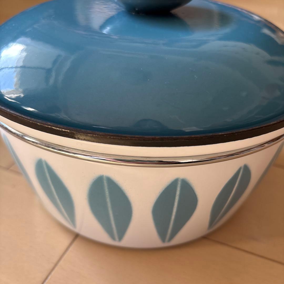 キャサリンホルム　両手鍋　ホーロー　ロータス