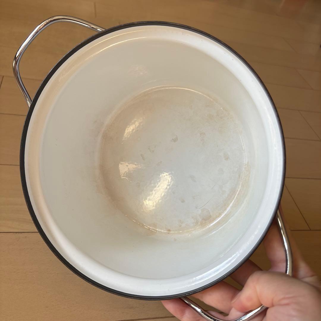 キャサリンホルム　両手鍋　ホーロー　ロータス