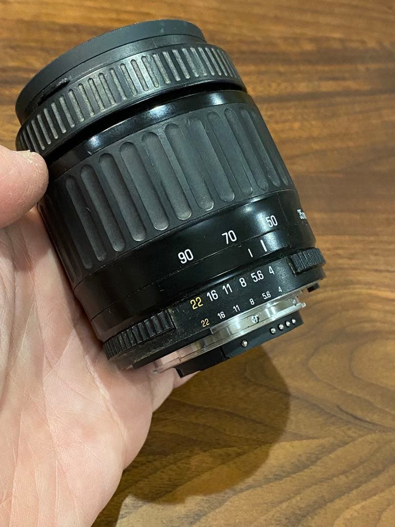 Nikon D3400 デジタル一眼カメラ　動作品　オマケレンズ付　7148枚