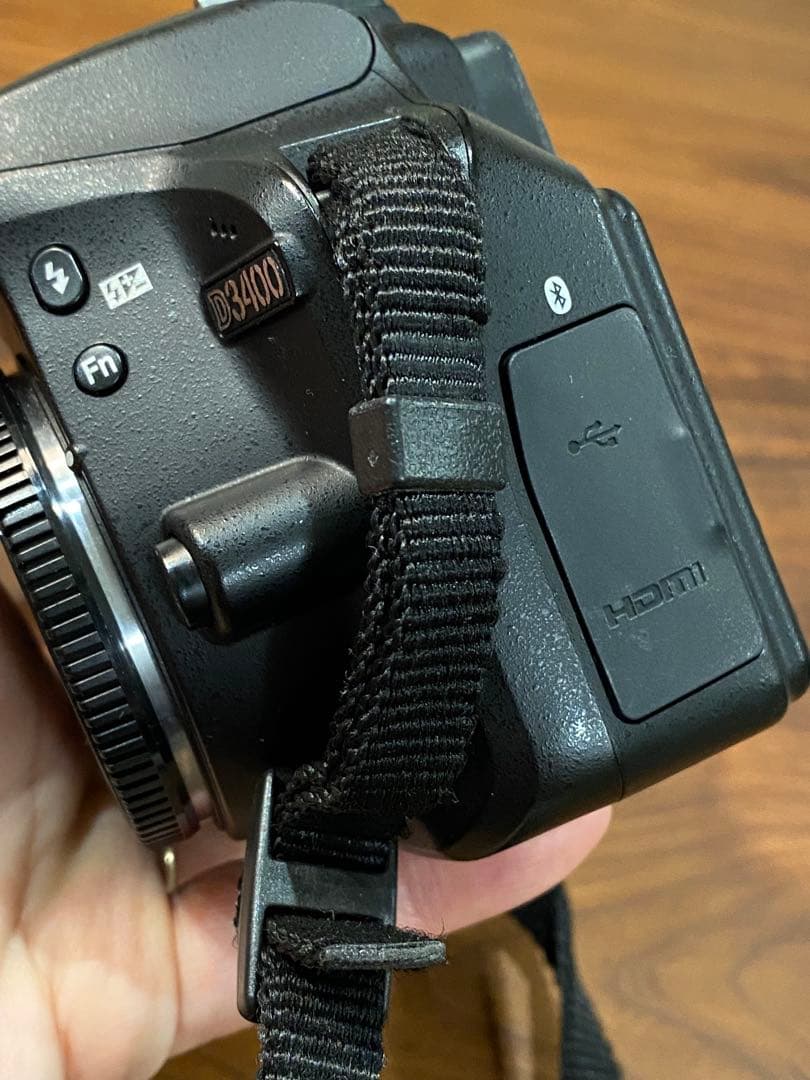 Nikon D3400 デジタル一眼カメラ　動作品　オマケレンズ付　7148枚