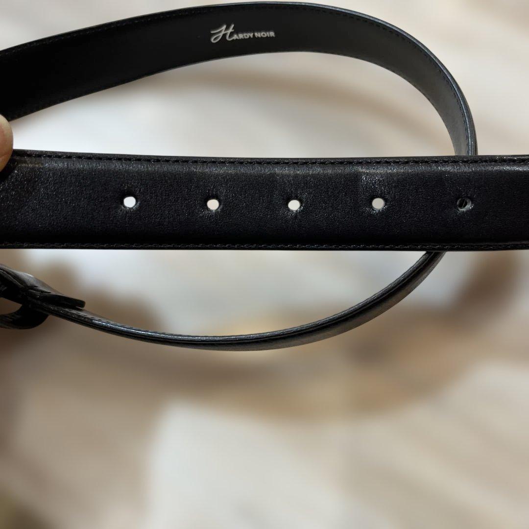 Hardy Noir 黒レザーベルト シルバーバックル