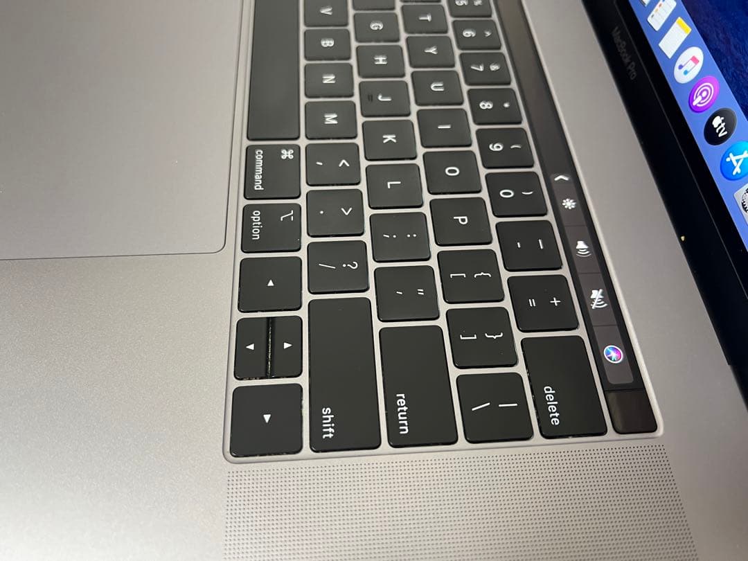 140回　MBP15インチi7/RAM32G/256GB USキー