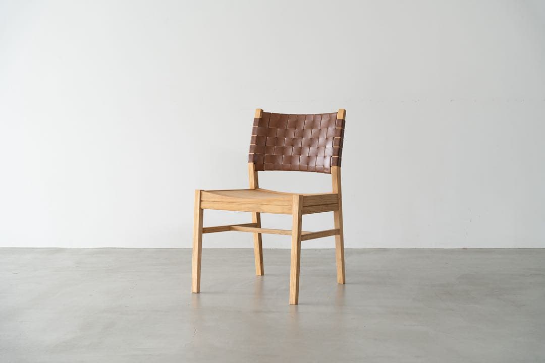 NOWHERE LIKE  ダイニングチェア タスカーⅡ レザー①