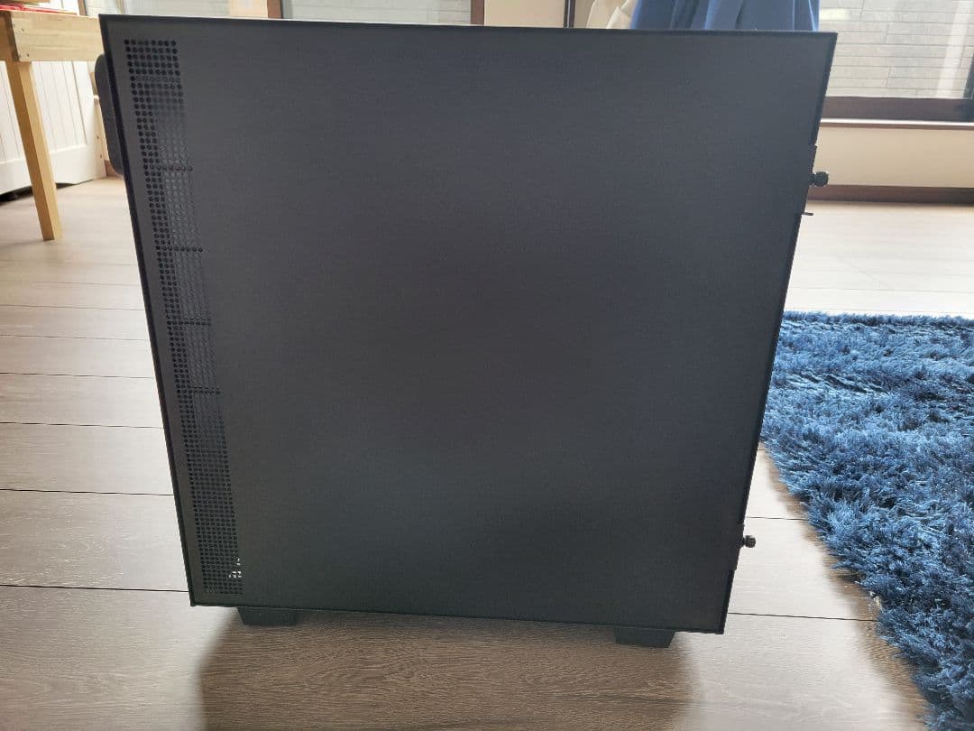 ミドルタワーPCケース アクリルウィンドウ付き