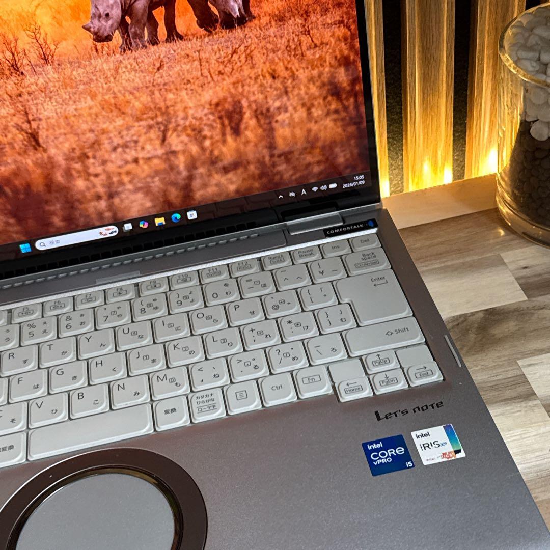 希少タッチパネル式‼️Let's note ☘️メモリ16GB☘大人気ノートパソコン