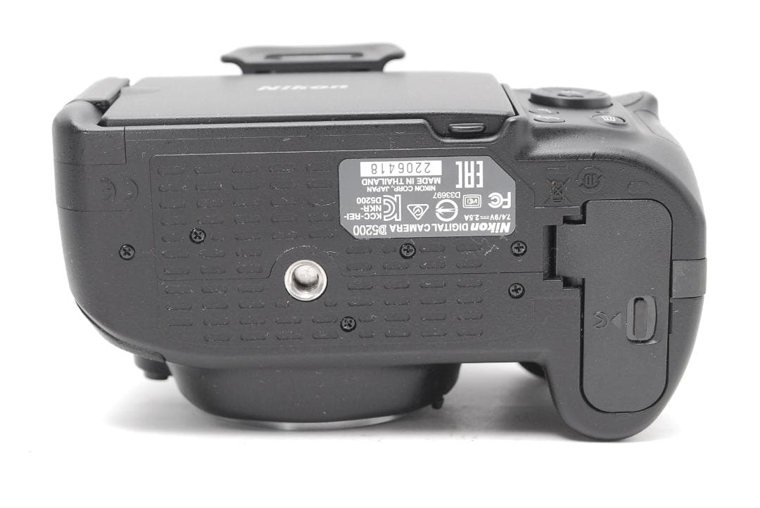 【使用感極少　美品】Nikon D5200　スマホ転送　バリアングル液晶　自撮り