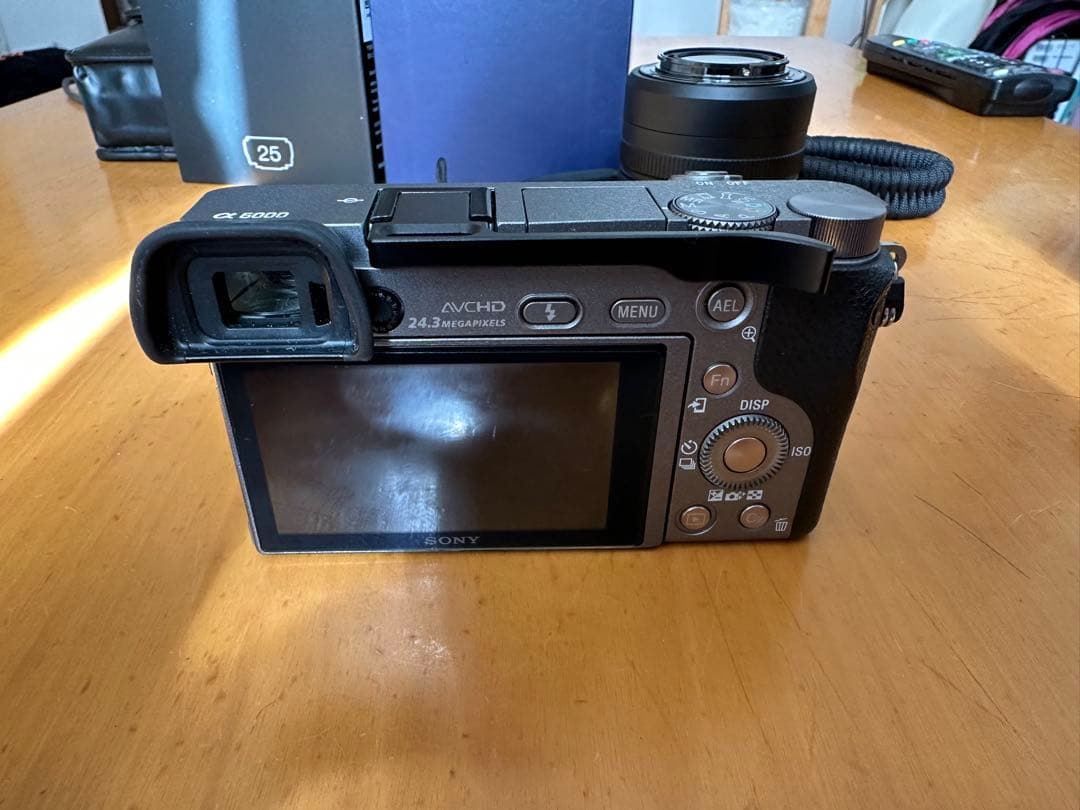 sony α6000 グラファイトグレー