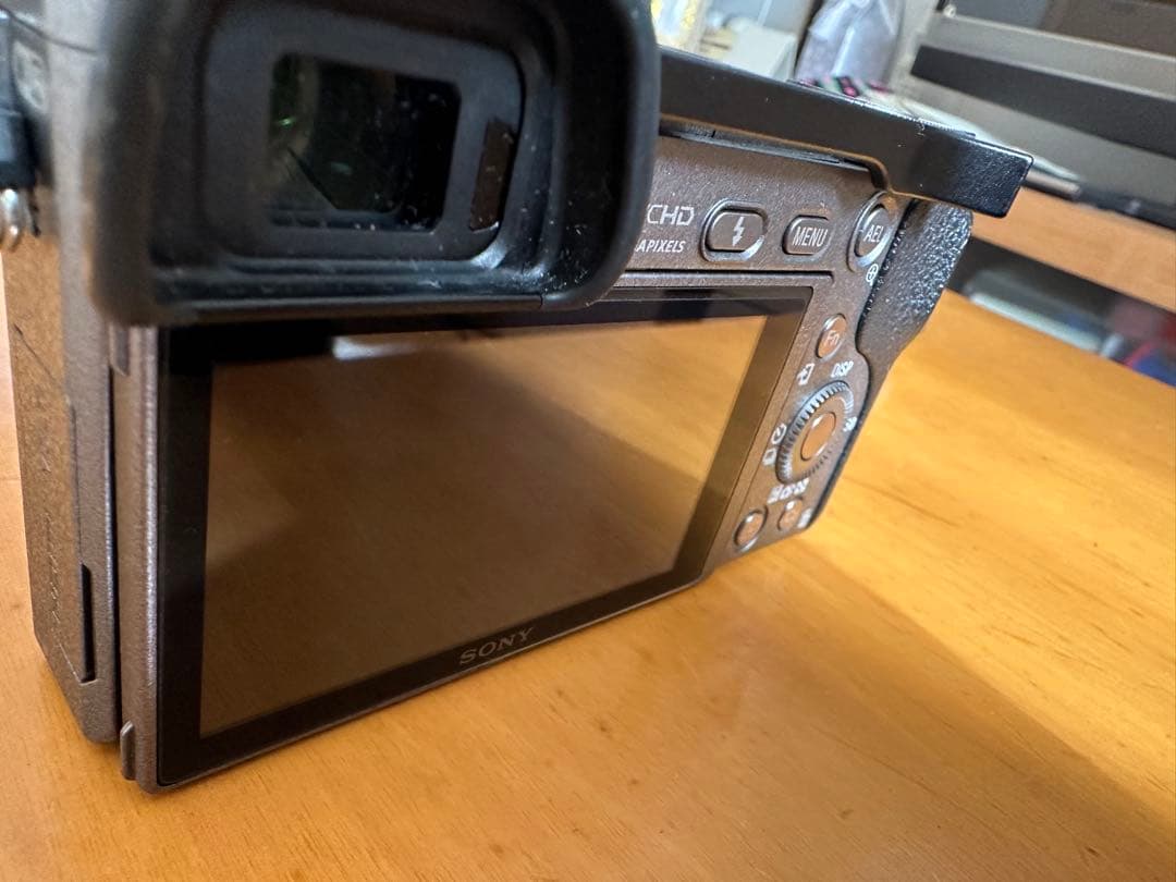 sony α6000 グラファイトグレー