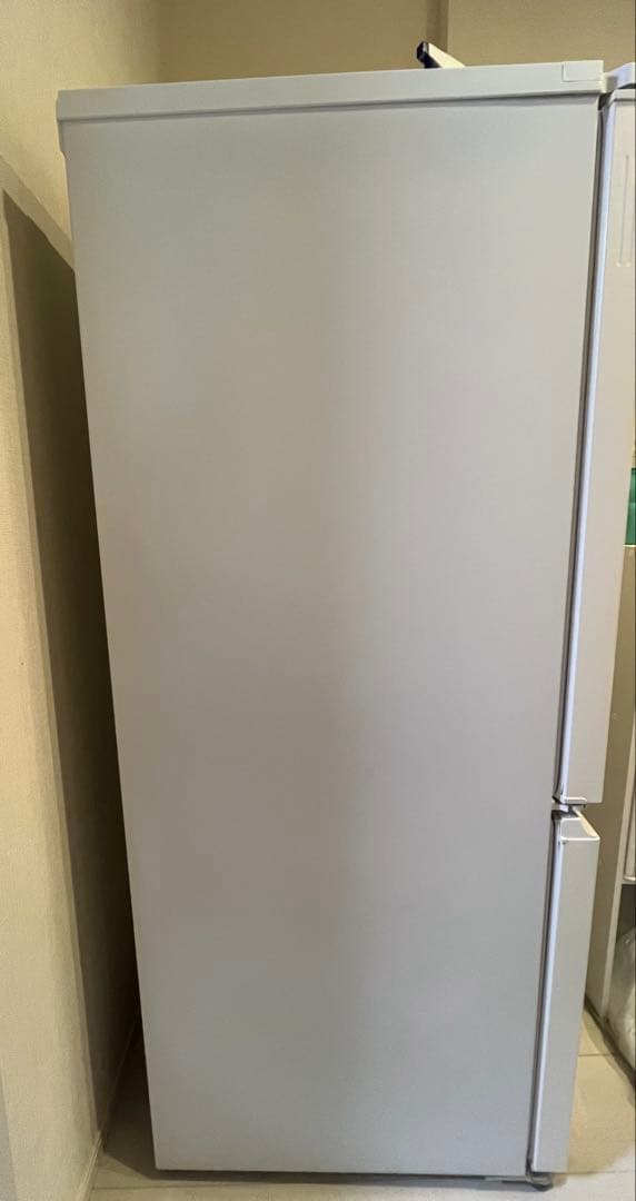 SHARP 冷蔵庫 179L SJ-D18G-W 2021年製