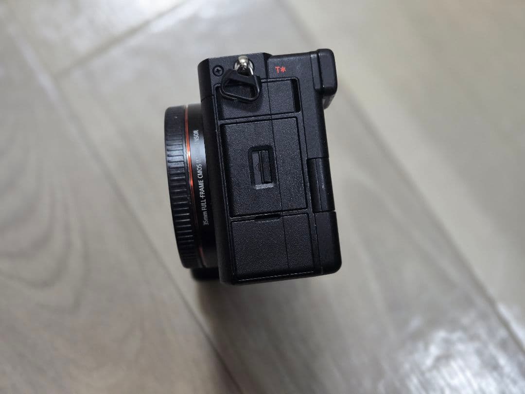 Sony A7C ボディ + Small Rig 専用ケージ