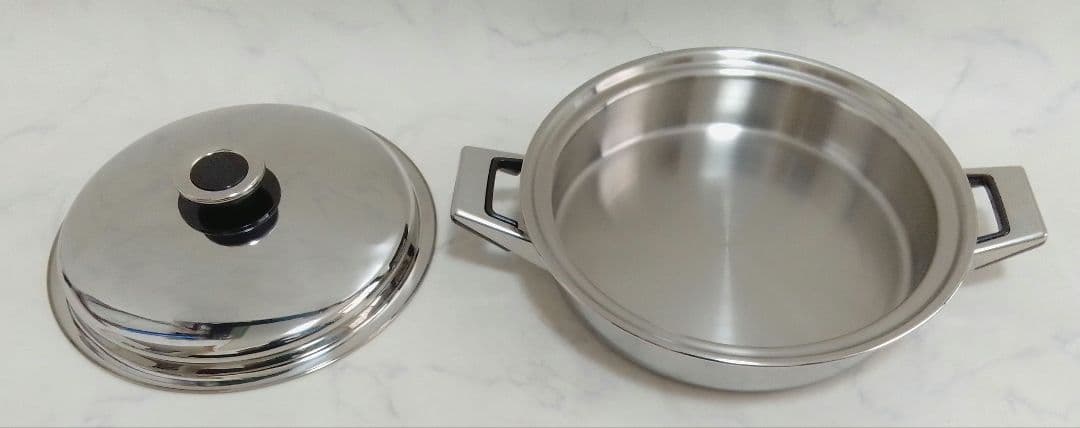 未使用 タッパーウェア レインボークッカー プレミアム 26cm 3.3L 浅鍋