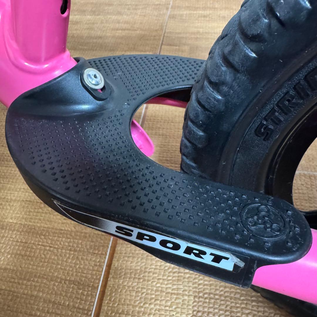 ストライダー STRIDER スポーツ　モデル 12インチ　ピンク