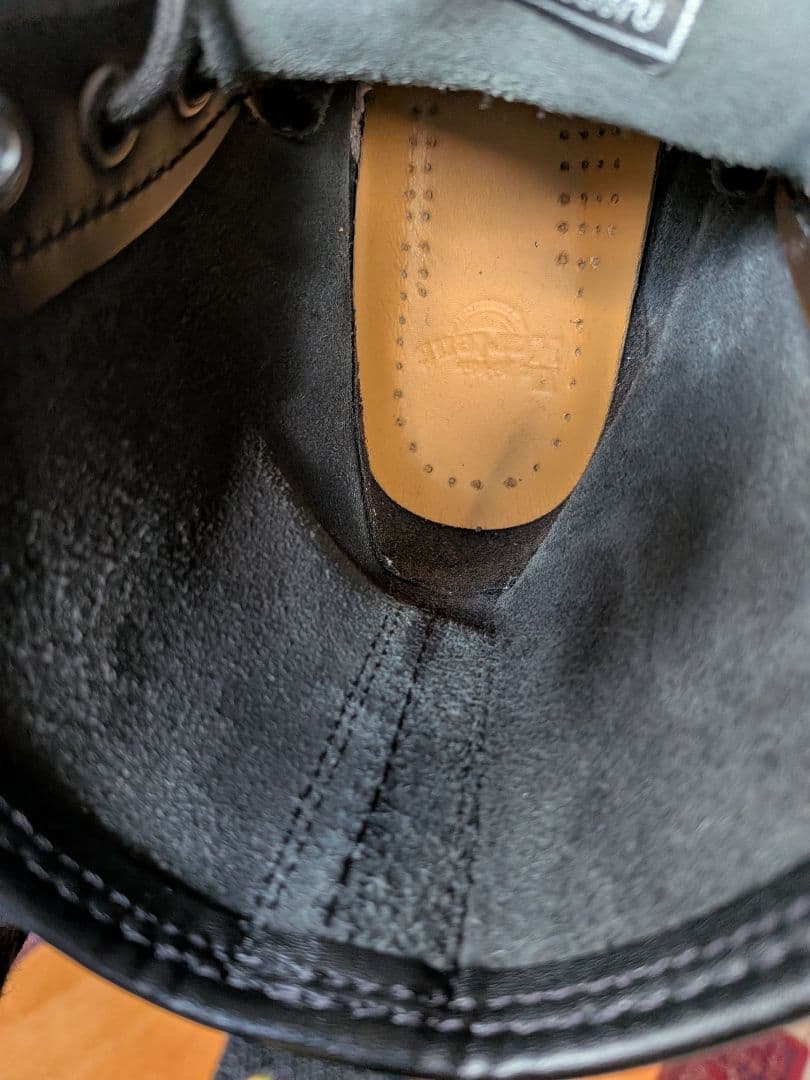 Dr.Martens　8ホール　EU37