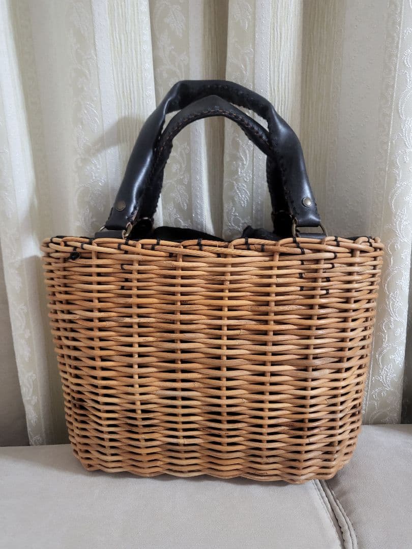 エバゴス　かごバッグ