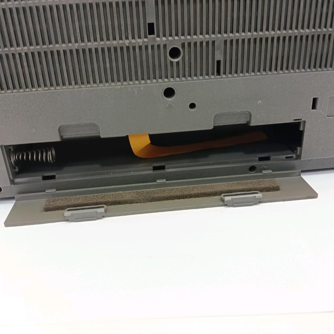 【希少】HITACHI レトロ　ラジカセ TRK-8600 ジャンク25-058