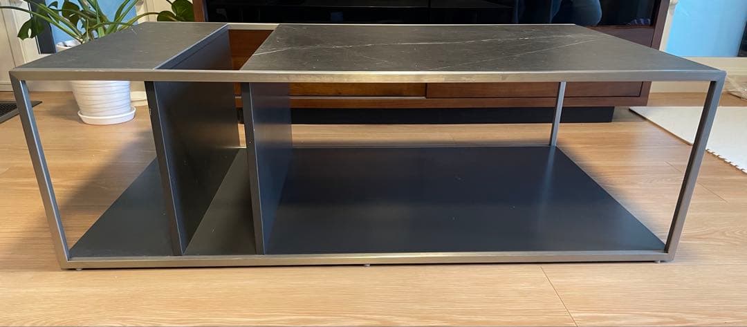 ブランド品リビングテーブル　BoConcept コーヒーテーブル セラミック天板