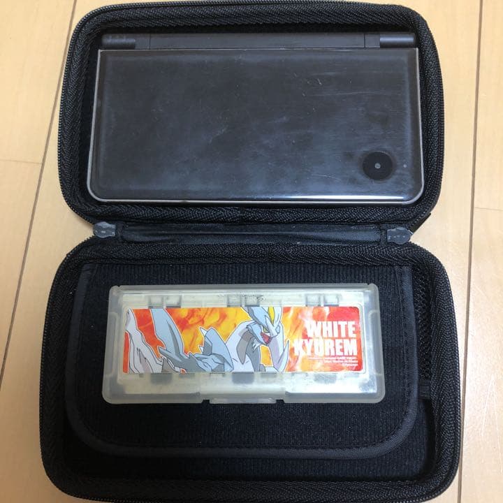 Nintendo DS LLメタリックブラック