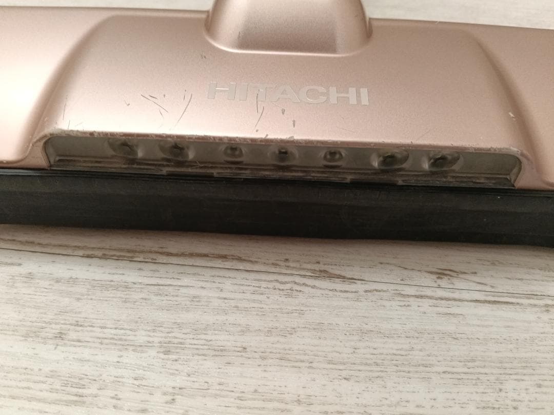 日立掃除機　PV-BHL4000J 　軽量LEDライト　純正充電スタンド付き