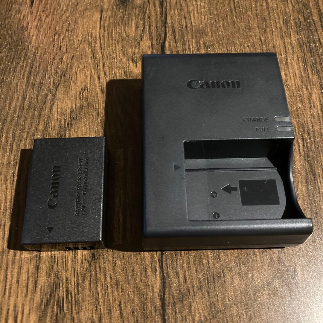 Canon EOS M6 Mark II ミラーレスカメラ【アダプター付き】