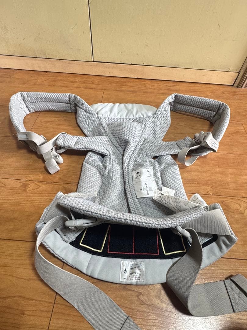 エルゴベビー　 抱っこ紐　オムニブリーズ　パールグレイ