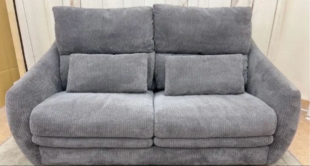 グレー　ソファー　２人3人用　ニトリ　椅子