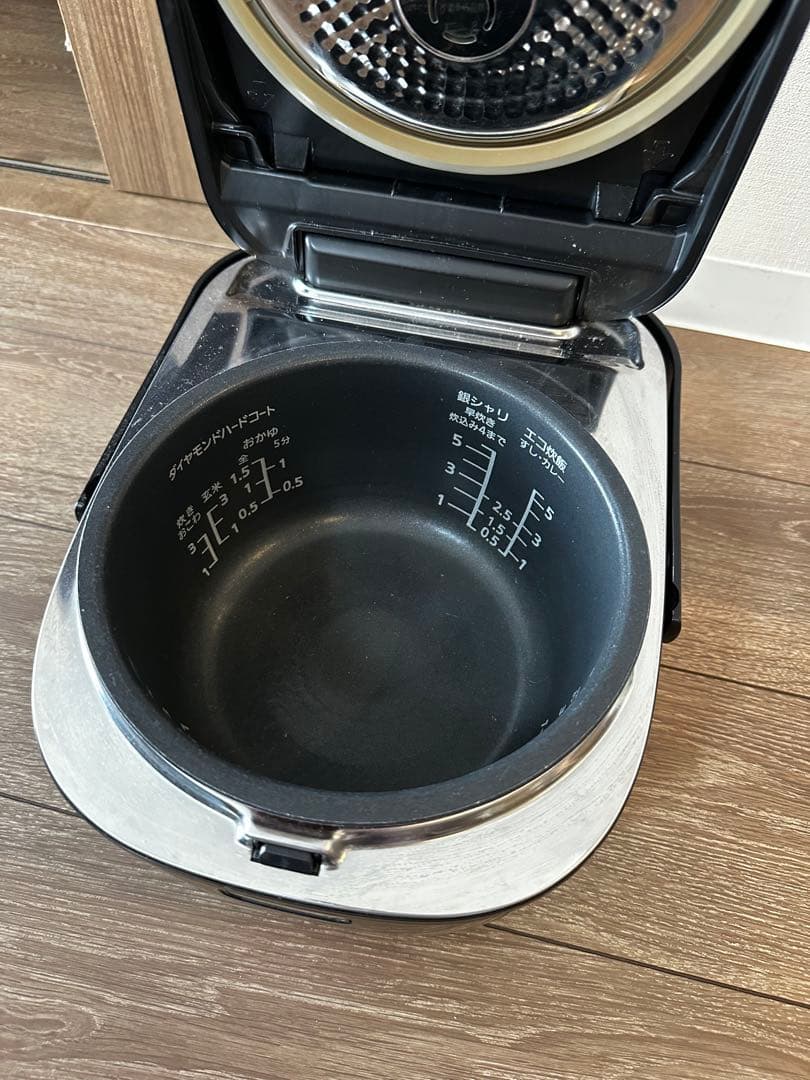 Panasonic IH ジャー　炊飯器 SR-HB106 2016年製