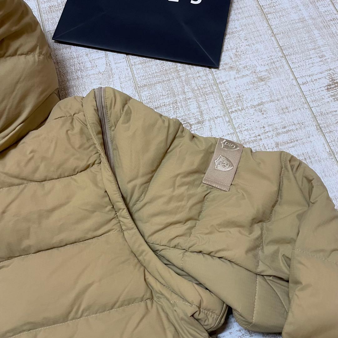 新品 パーリーゲイツ ダウンジャケット 高級 ベージュ Lサイズ（5）
