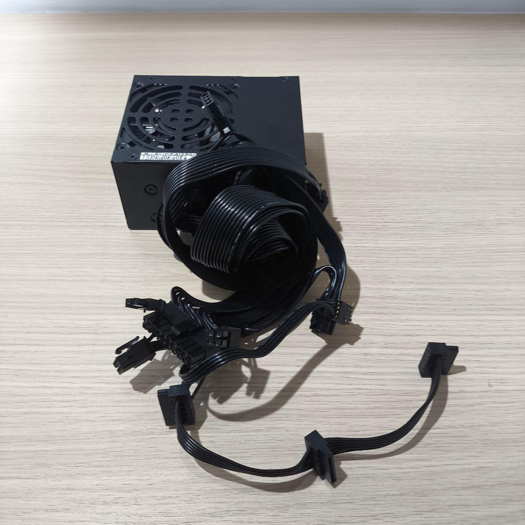 600W SFX電源 電源ユニット 美品 玄人志向 KRPW-SXP600W/