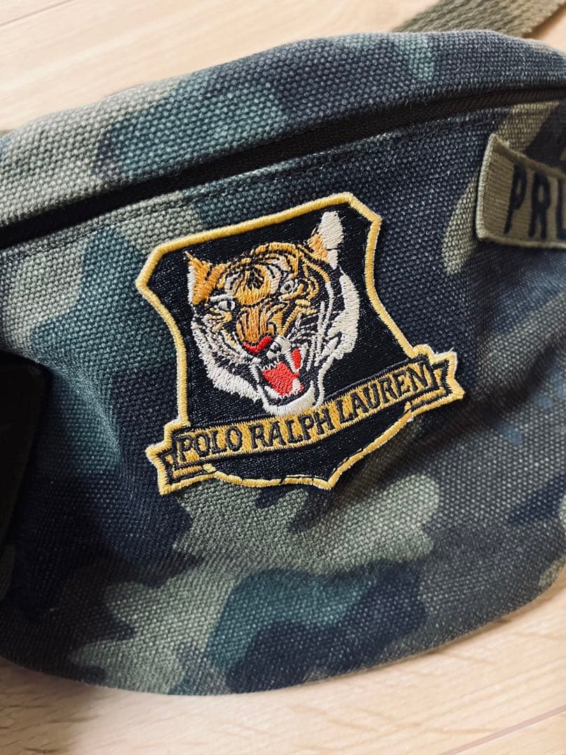 美品 Polo Ralph Lauren 迷彩 ボディバッグ