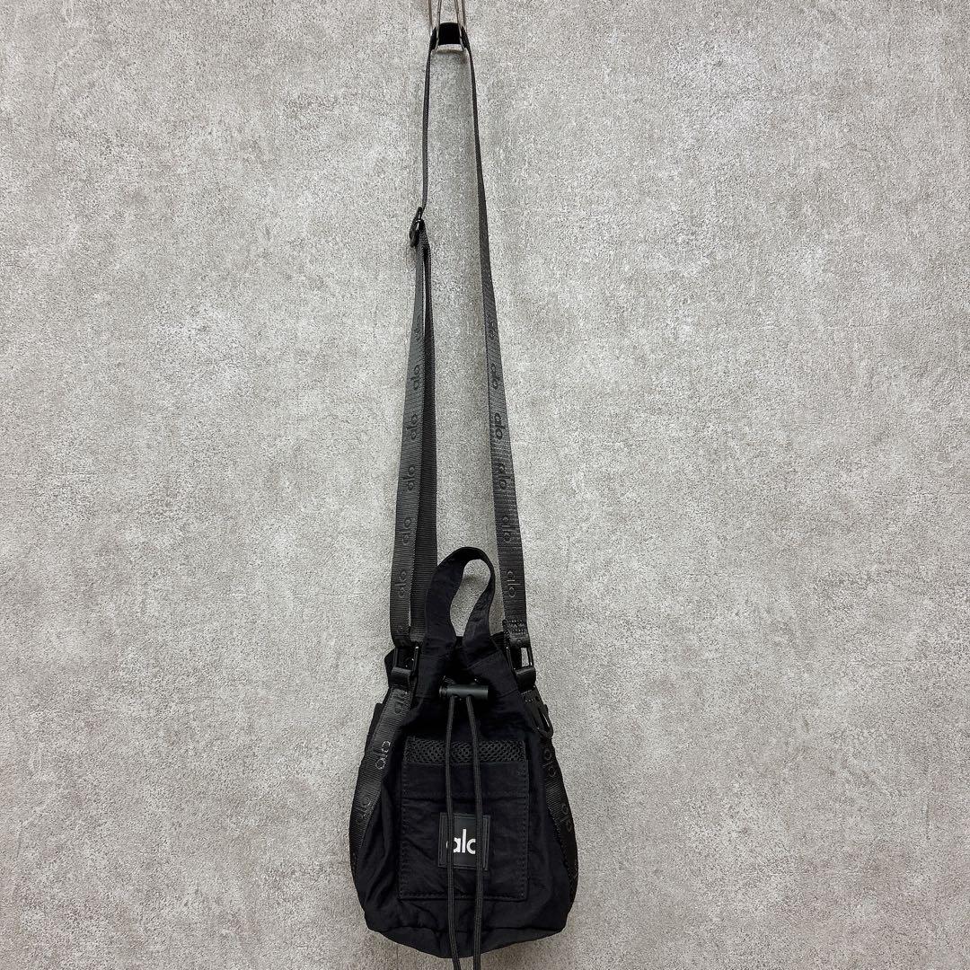 アローヨガ alo Yoga ショルダーバッグ ポーチ バケットバッグ