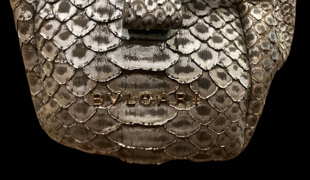 【超美品】ブルガリ パイソン バッグ　ストラップ、シリアルナンバー保存袋付き