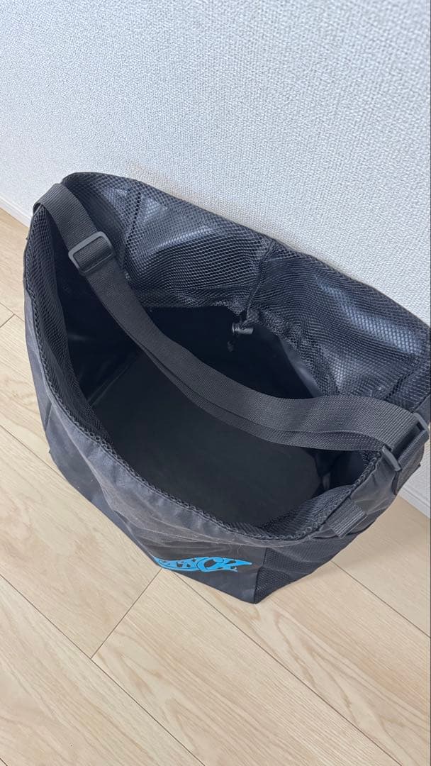 LARA スノーボードブーツ 女性用 ブラック/ターコイズ