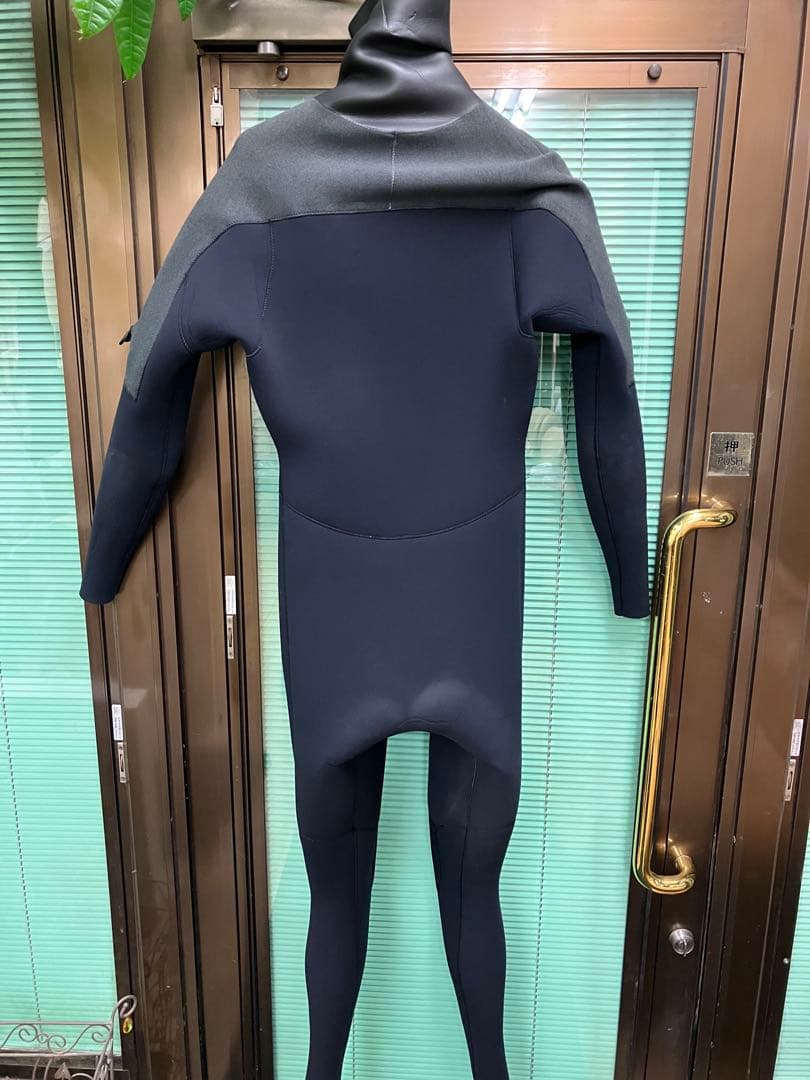 値下げ湘南発！国産MODISHウエットスーツＬサイズ　３ミリセミドライ起毛