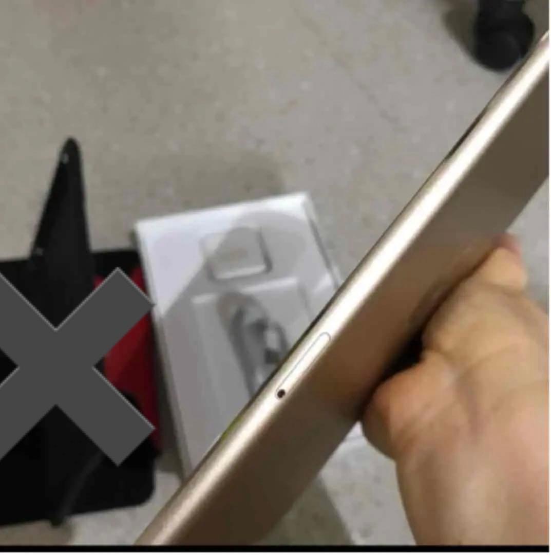 iPad本体 iPad mini4 WI-FI+Cellular 128GB