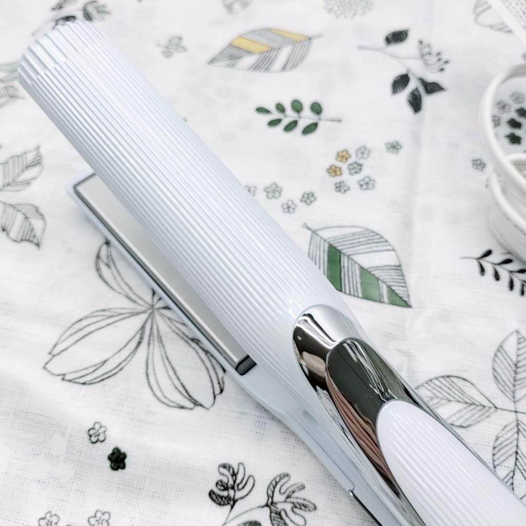 ほぼ未使用☺️付属品完備 Refa リファ ビューテック ストレート プロ