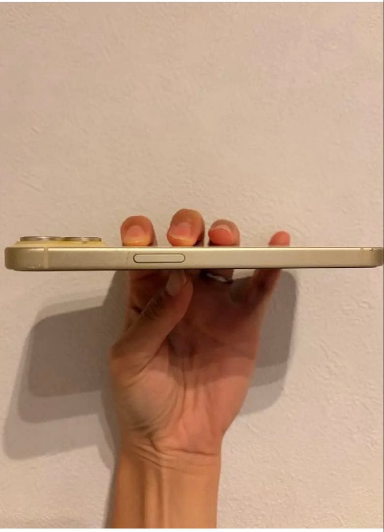 Apple iPhone 15 イエロー 元箱付き