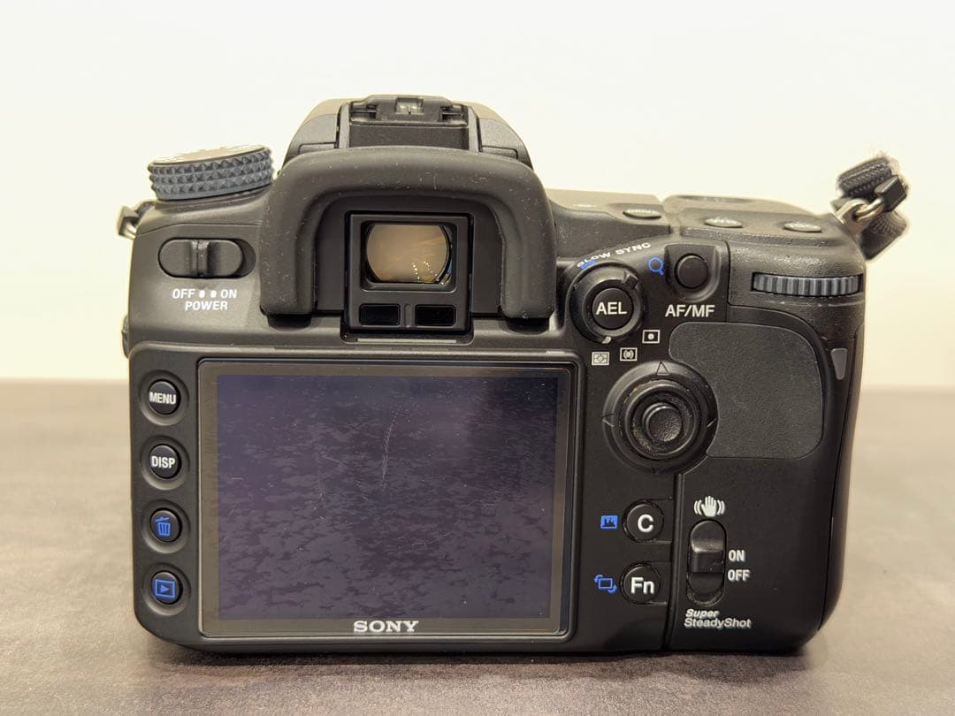 SONY α700 一眼レフカメラ Carl Zeiss 16-80mm