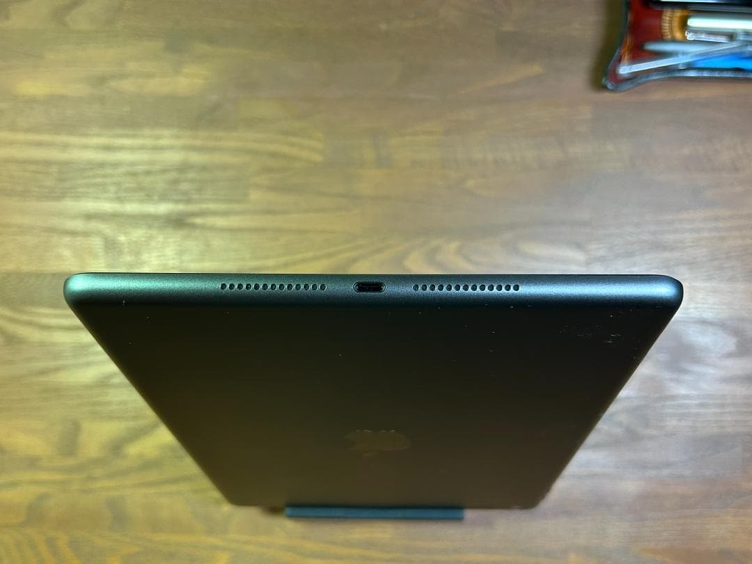 T*n様 iPad (第９世代) 64GB SIMフリー 電池89.3% スペー