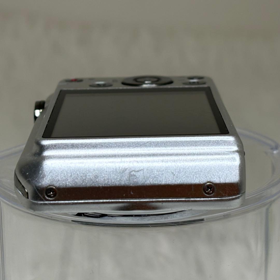 CASIO カメラ　エクシリム　EX-Z900 シルバー　コンデジ　動作品
