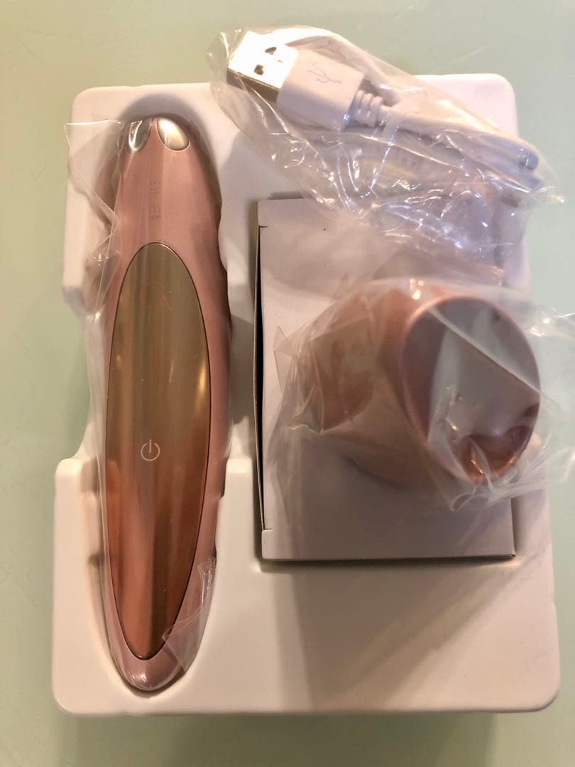 【新品未使用】ヤーマン クリアージュアイリフト