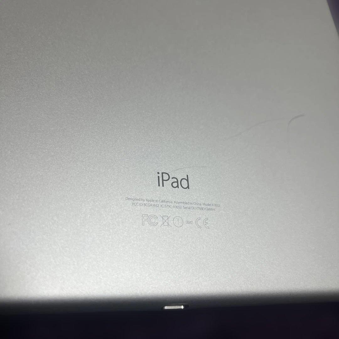 早いもの勝ち　Pad Pro 128GB 12.9インチ シルバー A1652