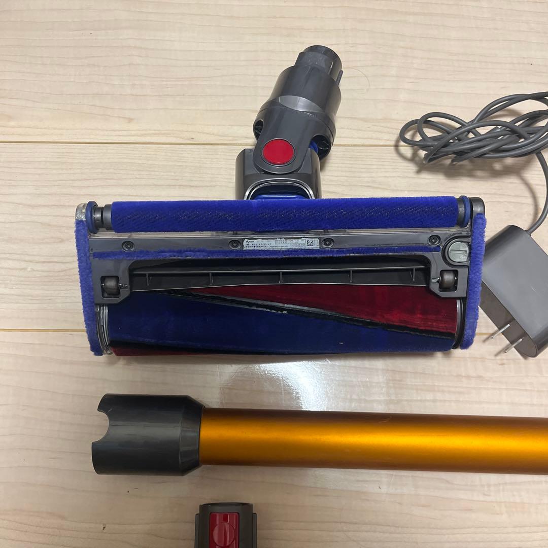 ⑧ すぐ使える！動作品！dysonダイソンコードレスクリーナー純正SV10K