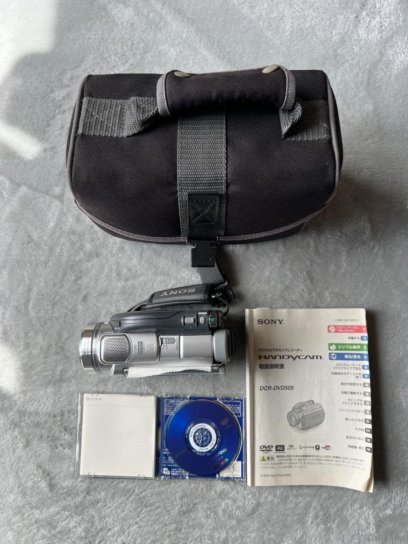 レア　美品SONY HANDYCAM DCR-DVD505