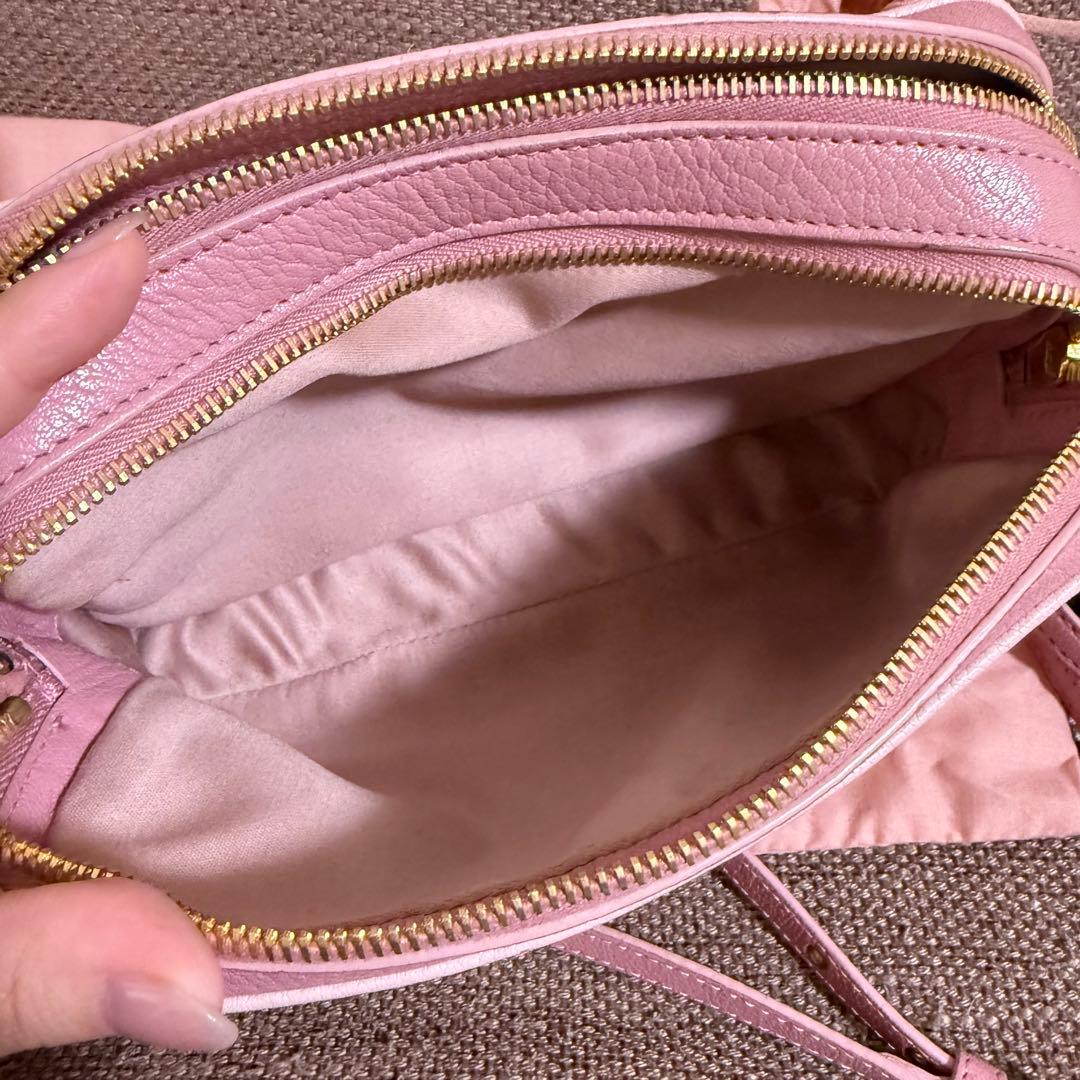 ミュウミュウ miumiu ショルダーバッグ ポシェット マドラス ピンク