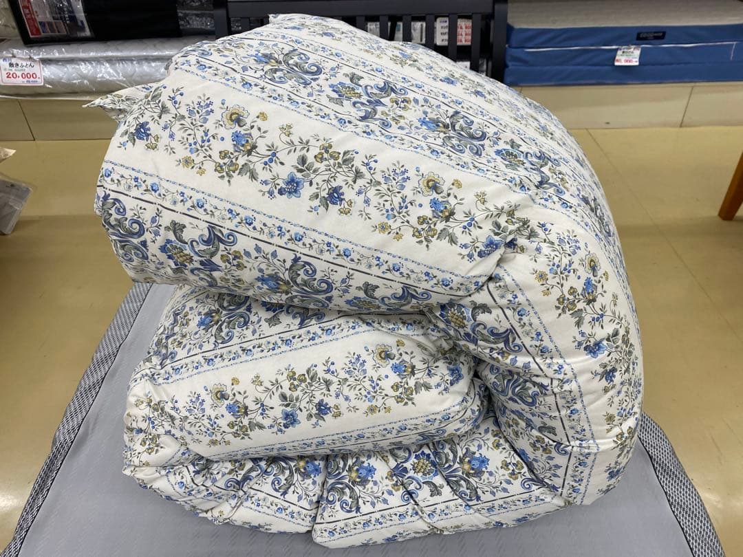 羽毛掛け布団・ホワイトダウン８５%・パワー３５０㎤/g以上・1,2kg・シングル