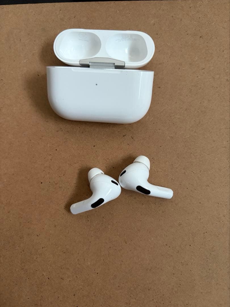 【値下げ中！！】apple airpods pro2(lightning)