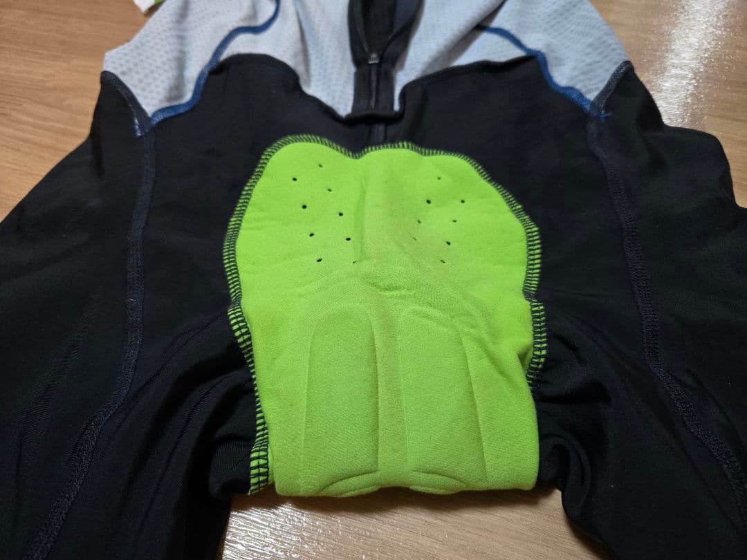 Monton モントン ワンピース URBANモデル Sサイズ